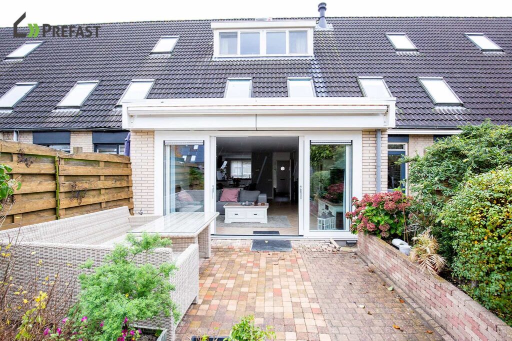 Aanbouwen in Almere
