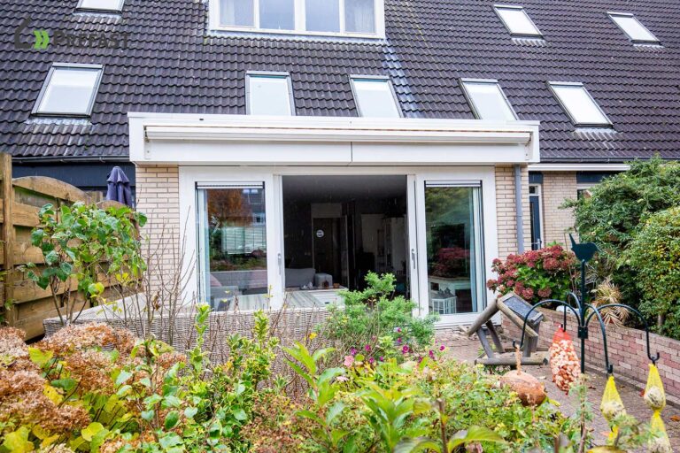 Aanbouw in Almere