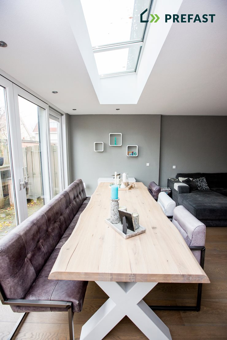 Uitbouw met lichtstraat Poortugaal