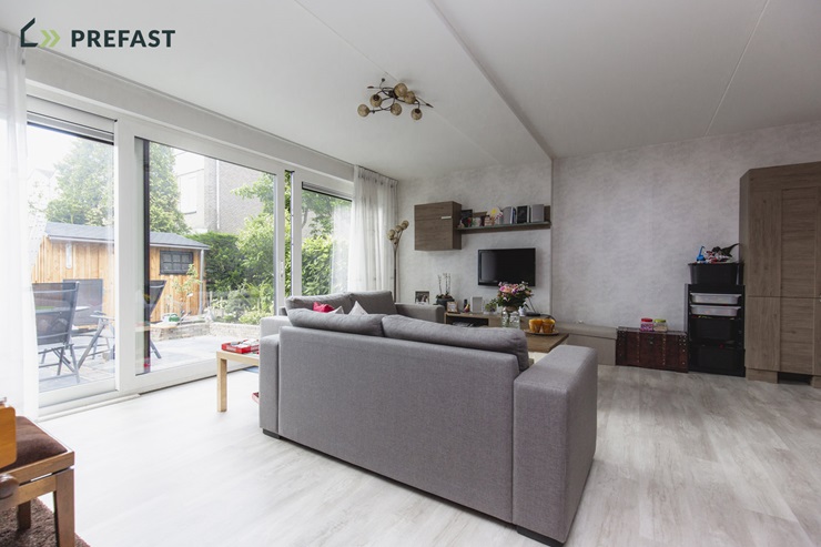 Uitbouw met schuifpui Barendrecht