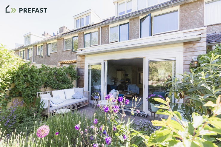 Uitbouw in achtertuin