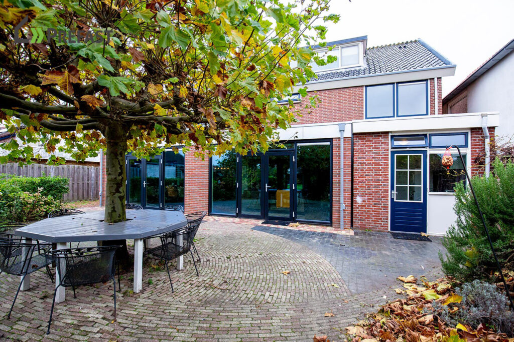 Uitbouwen Stellendam