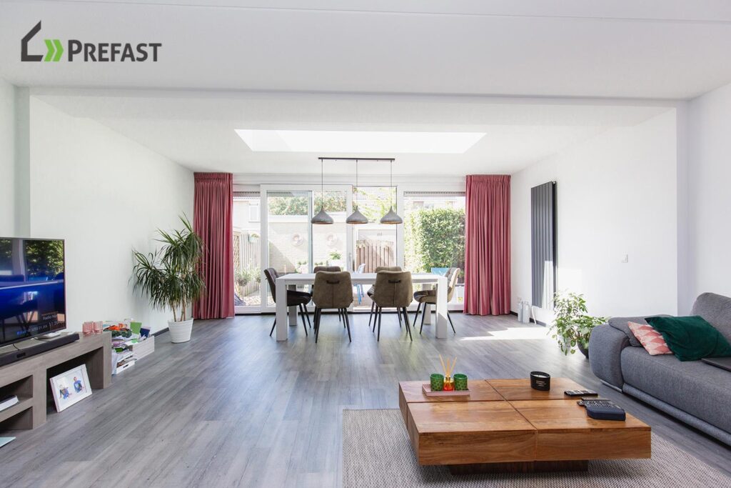 Uitbouw met lichtstraat Capelle aan den IJssel