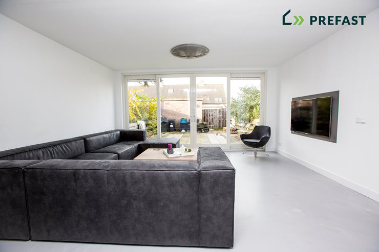Aanbouw Utrecht met schuifpui